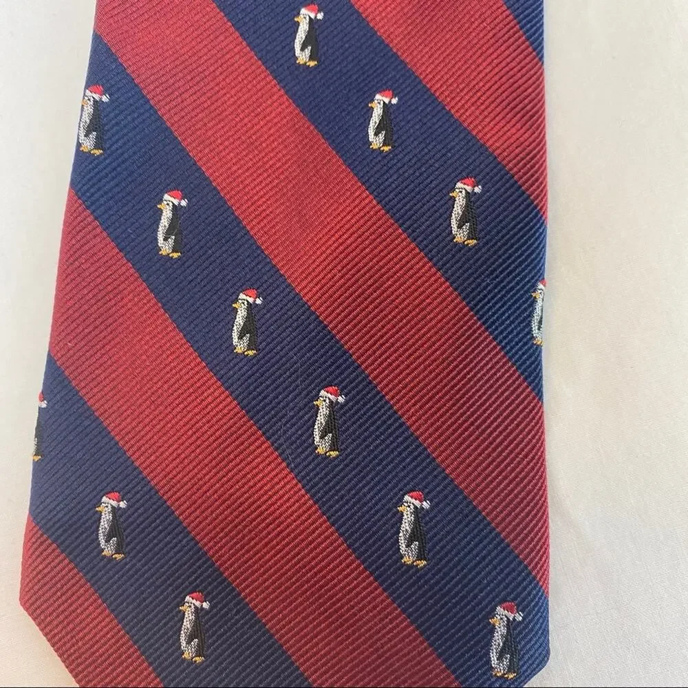 Club Room Silk Tie Penguin Santa Hat Christmas